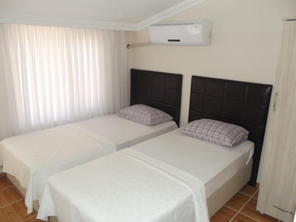 Avsa Cane Motel Türkeli Quarto foto
